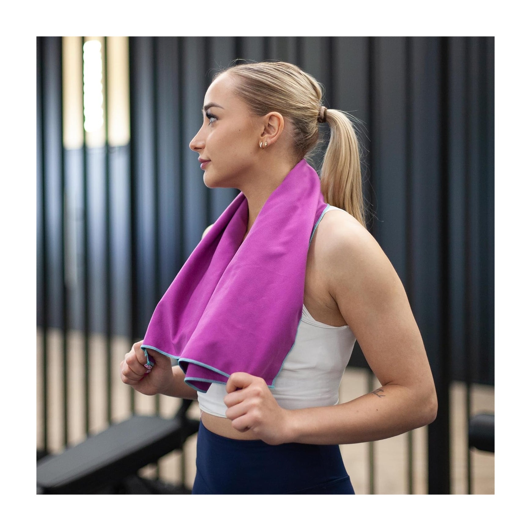 Meteor microfibre towel – Lightweight travel towel for gym, swimming, backpacking – Compact & quick-dry gym towels with carry pouch – Travels Ideal for everyday use and trips